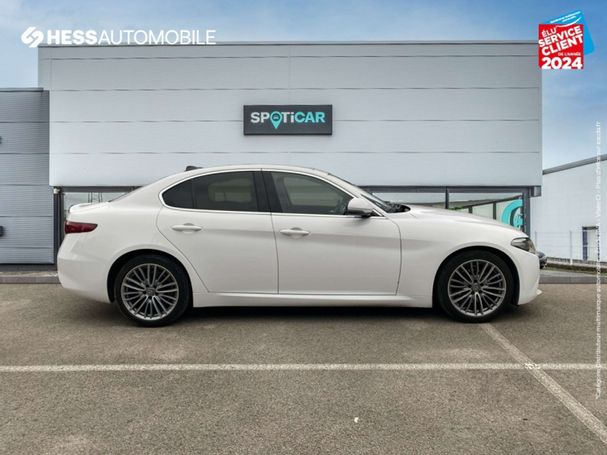 Alfa Romeo Giulia 2.2 AT8 Lusso 142 kW image number 11