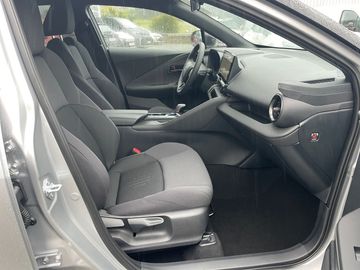 Car image 6