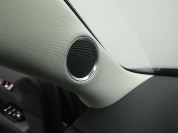 Car image 41