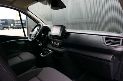 Car image 46