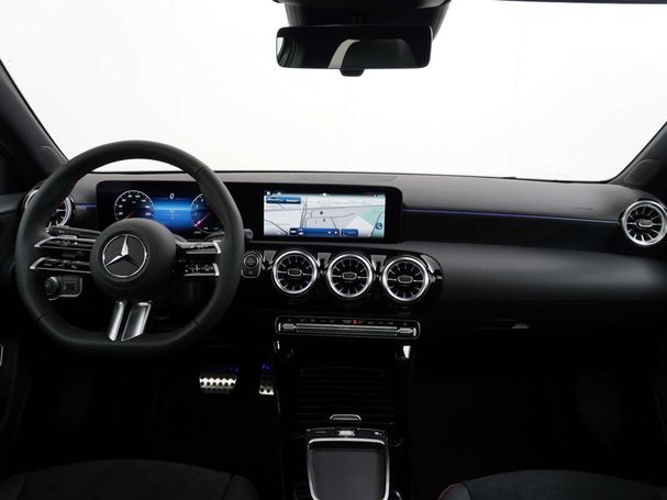 Mercedes-Benz A 180 100 kW image number 23