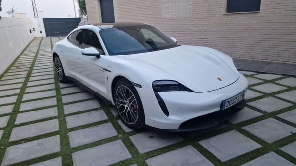 Porsche Taycan 390 kW image number 1