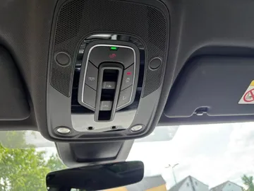 Car image 50