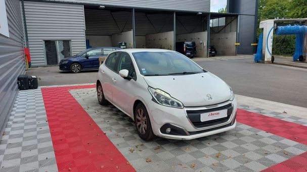 Peugeot 208 100 Active 74 kW image number 1