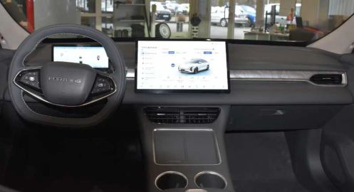 Car image 27