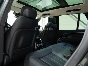 Car image 38