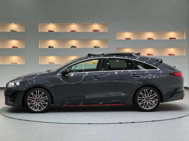 Kia ProCeed GT 150 kW image number 4