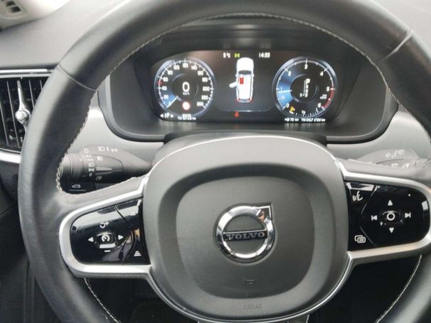 Volvo V90 D4 Geartronic Momentum Pro 140 kW image number 19