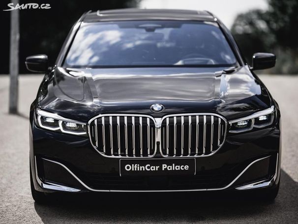 BMW 750i xDrive 390 kW image number 9