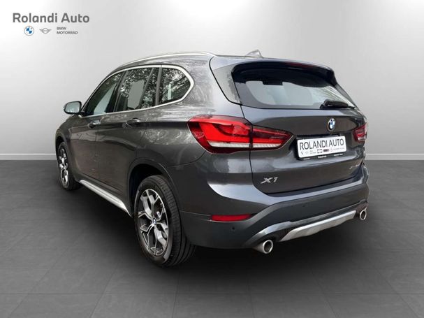 BMW X1 xDrive18d 110 kW image number 9