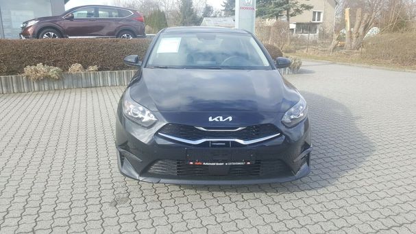 Kia Ceed 1.5 T-GDI JBL Sound Edition 118 kW image number 3