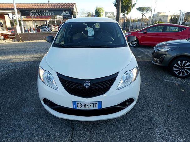 Lancia Ypsilon 51 kW image number 3