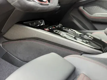 Car image 49