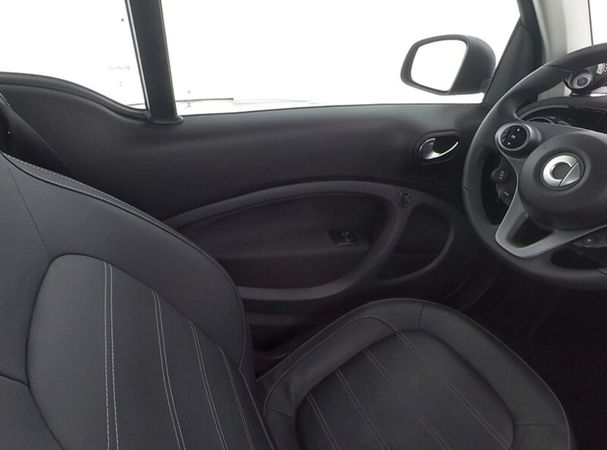 Smart ForTwo EQ 60 kW image number 6