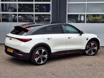 Car image 49
