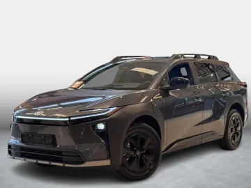 Car image 30