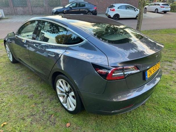 Tesla Model 3 Long Range AWD 258 kW image number 3