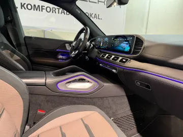 Car image 41