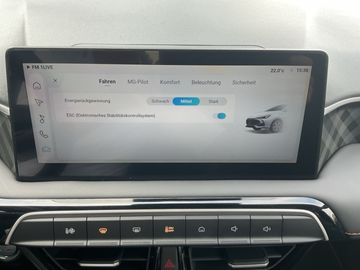 Car image 28