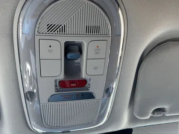Car image 41