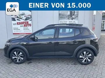 Car image 5