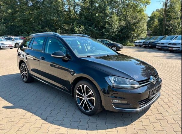 Volkswagen Golf Variant R 110 kW image number 2