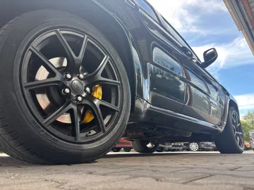 Car image 28