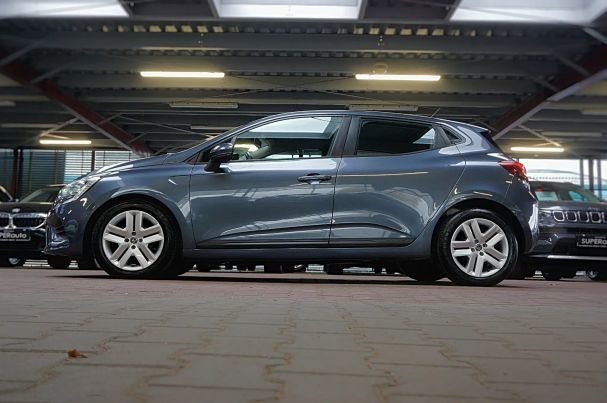 Renault Clio TCe Zen 66 kW image number 8