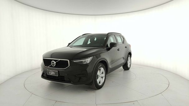 Volvo XC40 B3 120 kW image number 1