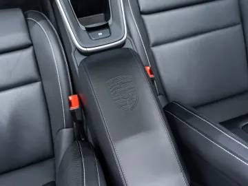 Car image 50