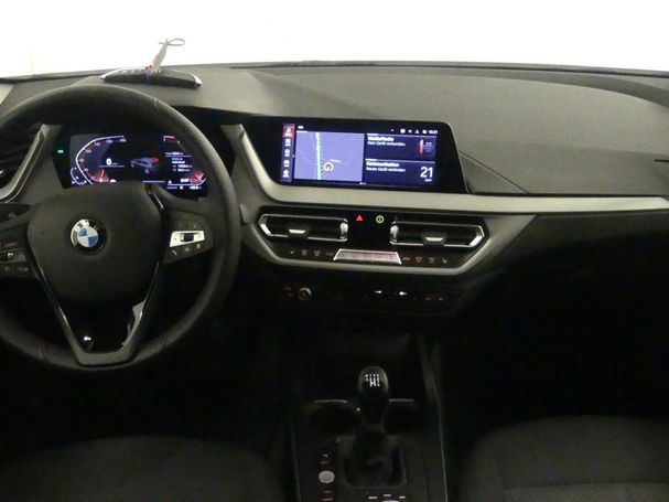 BMW 118i 103 kW image number 5