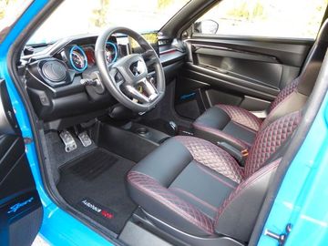 Car image 10