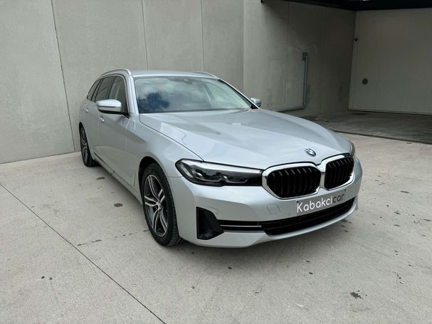 BMW 520d Touring 120 kW image number 2