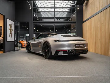 Car image 42