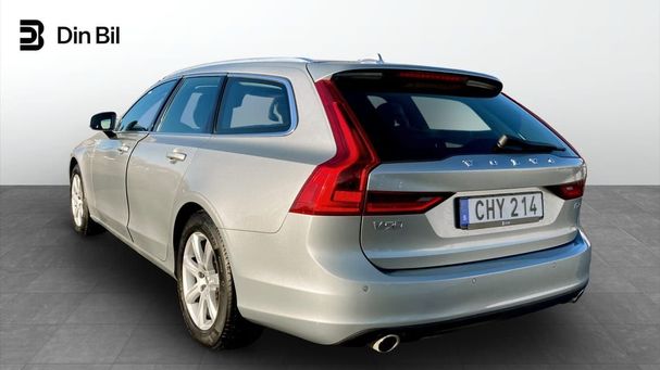 Volvo V90 D4 Momentum 141 kW image number 4