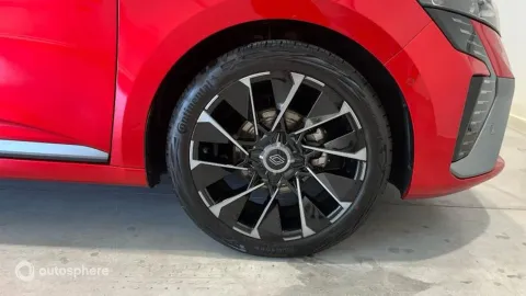 Car image 20