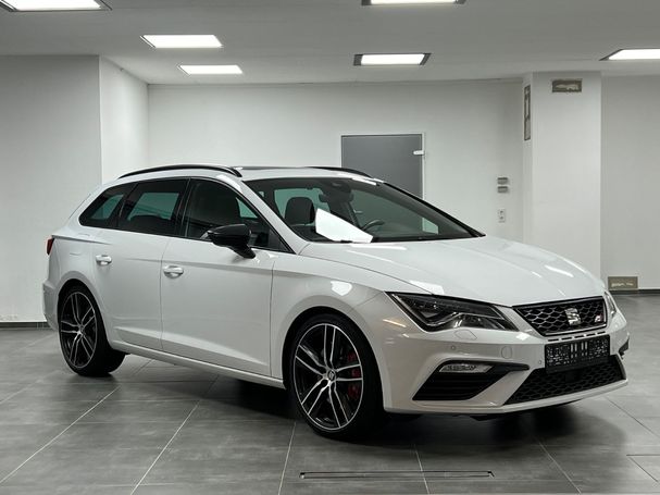 Seat Leon ST 4Drive Cupra 300 221 kW image number 2