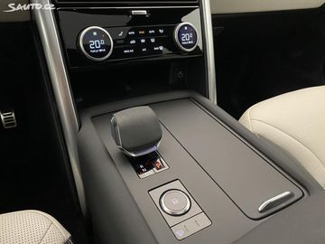 Car image 26