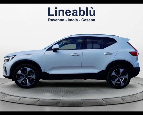 Volvo XC40 B3 Core 120 kW image number 5