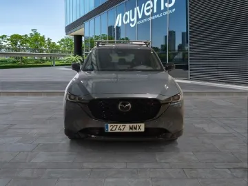Car image 5