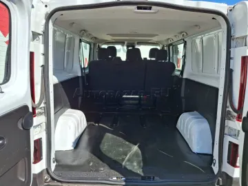 Car image 38