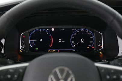 Car image 36