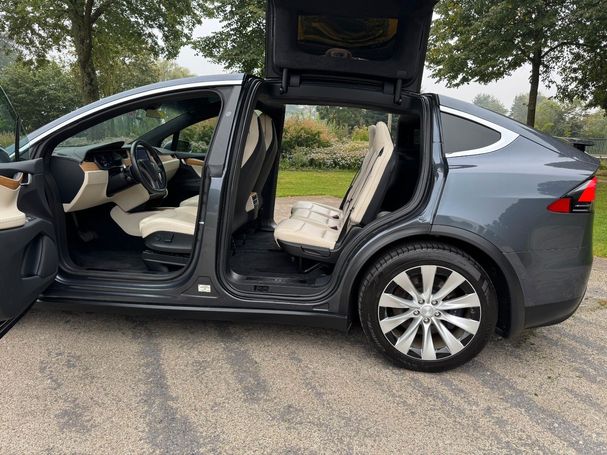 Tesla Model X AWD 386 kW image number 13