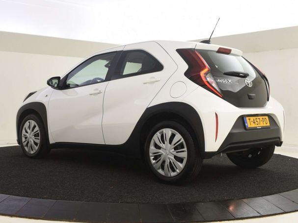 Toyota Aygo X 1.0 VVT-i 53 kW image number 3