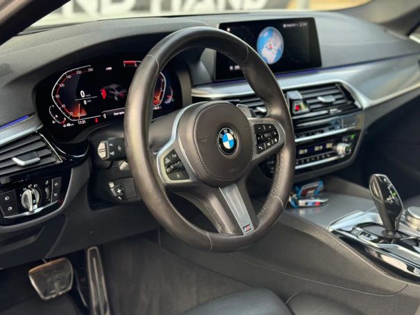 BMW 520i 135 kW image number 10