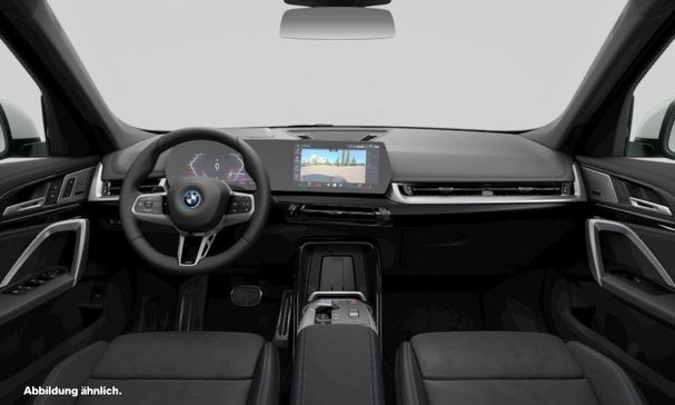 BMW iX1 eDrive20 M Sport 150 kW image number 4