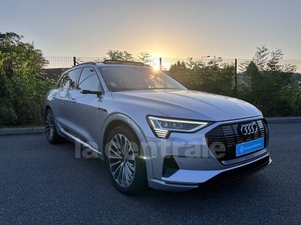 Audi e-tron 55 quattro 300 kW image number 2