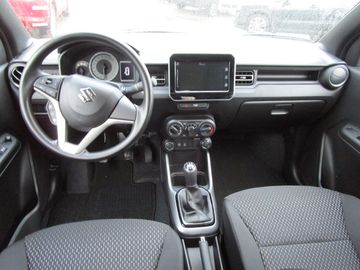 Car image 3