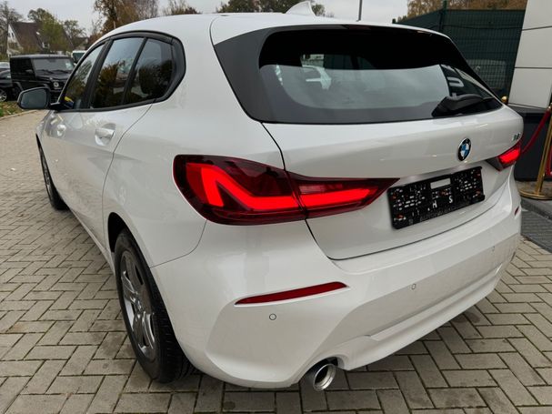 BMW 118i Advantage 100 kW image number 11