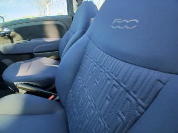 Car image 27